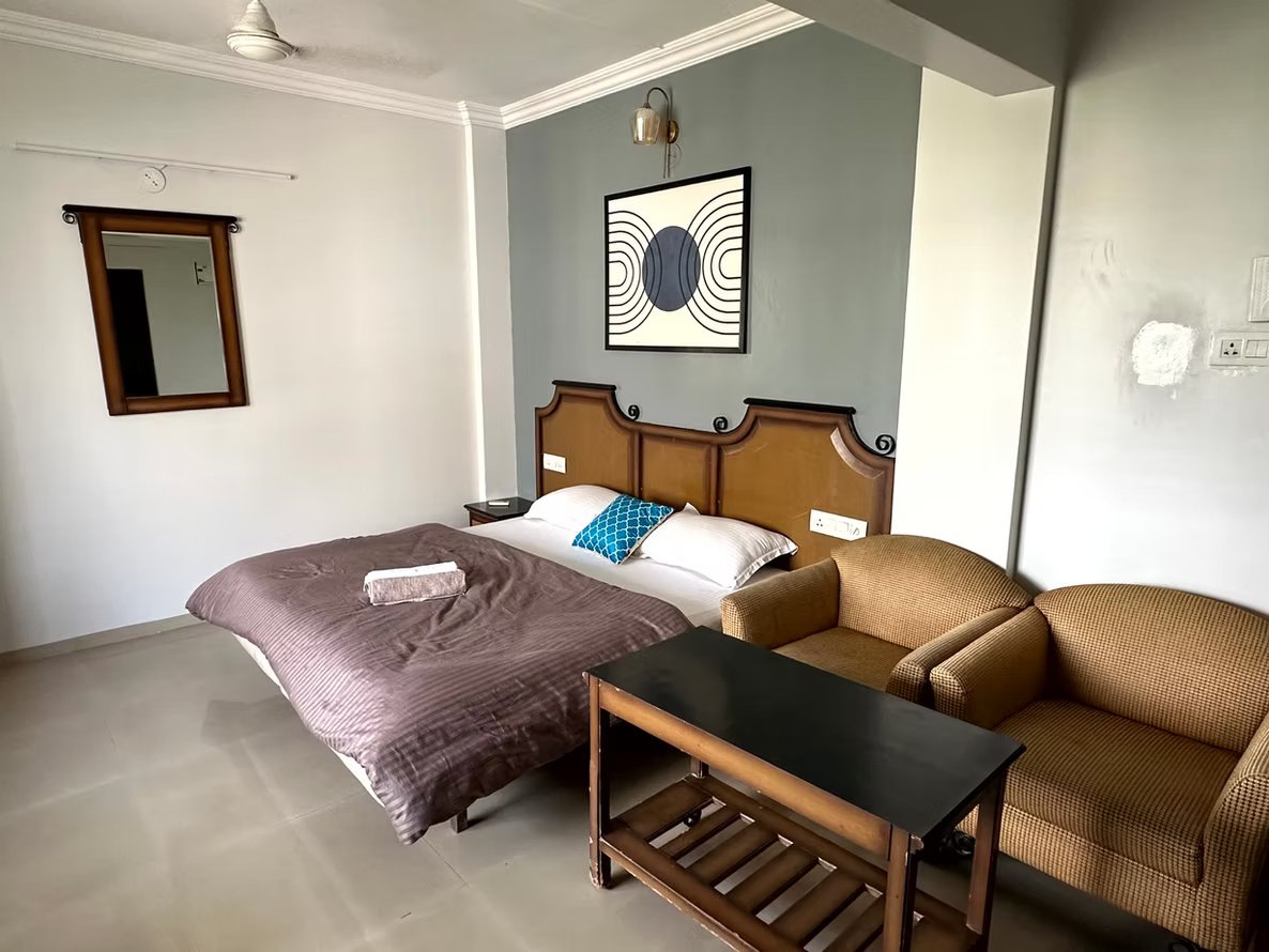 Crest (Ganga11) – 8