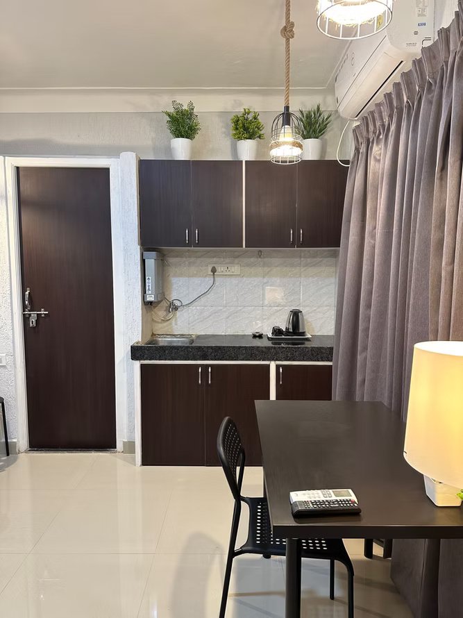 The Swing (Studio 10) – 7