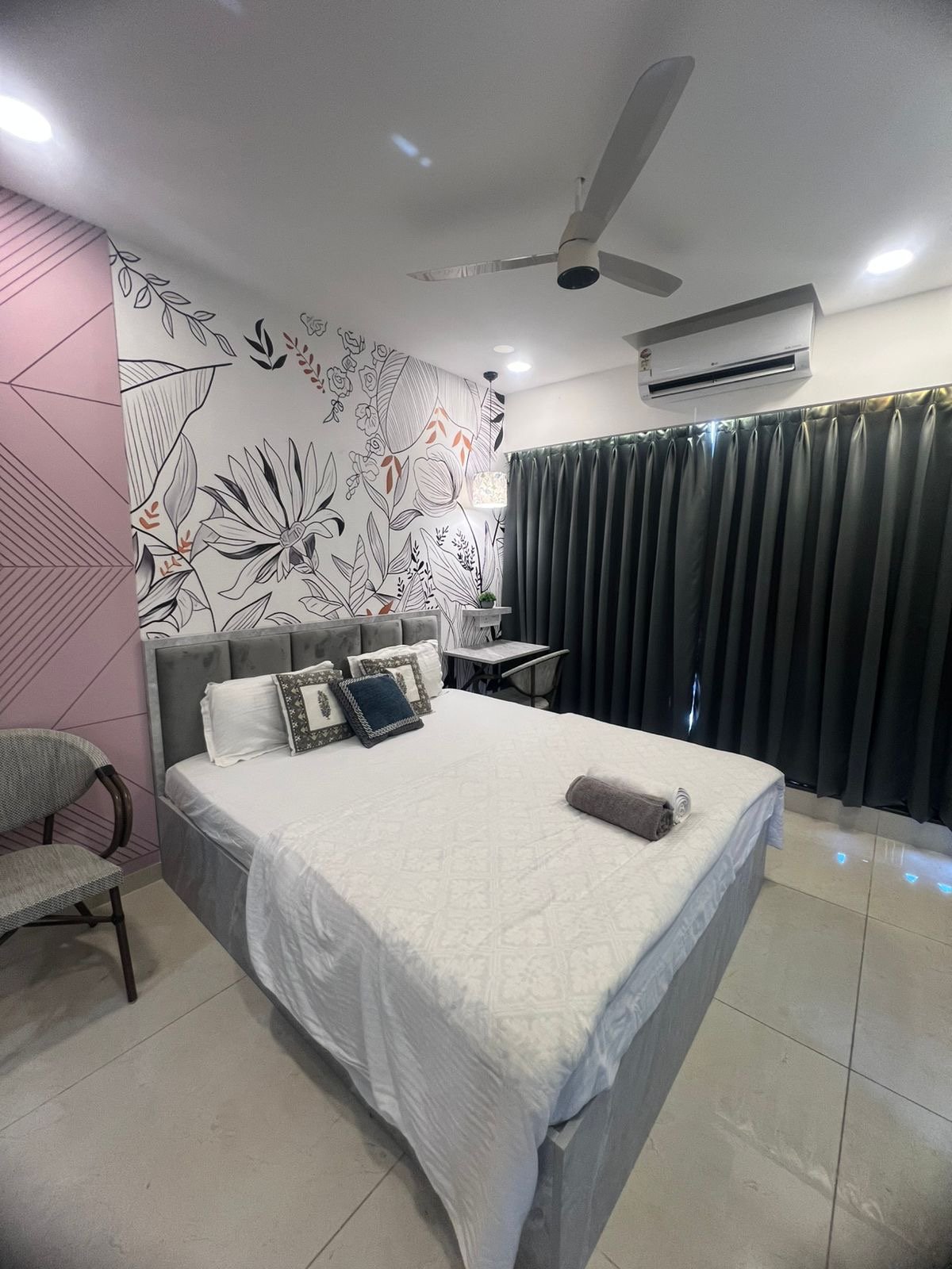 1c76f423-57ca-487b-9c18-0ae6a8132f75