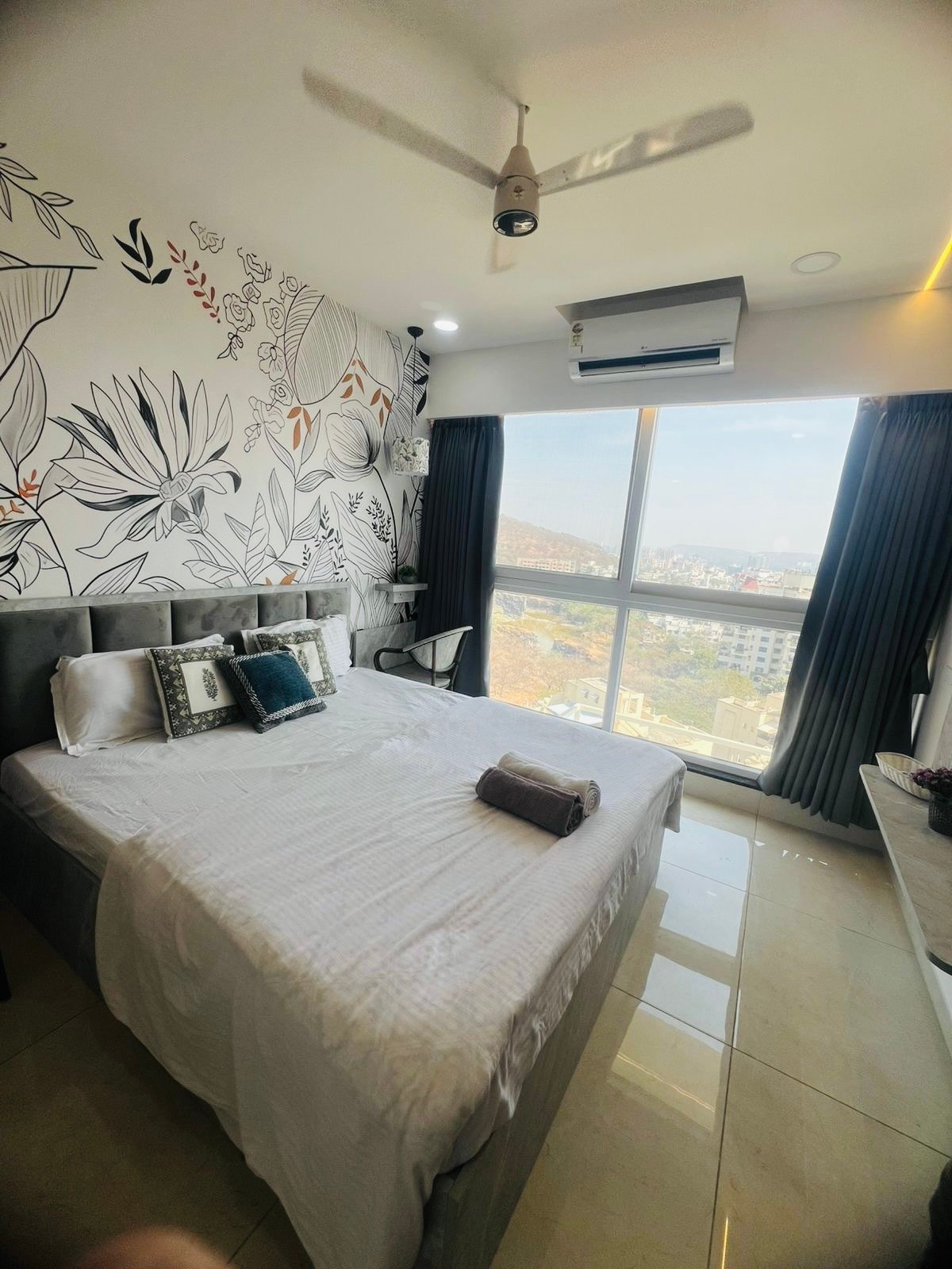 24e7a0bb-8943-42fb-8df2-216cc201e372