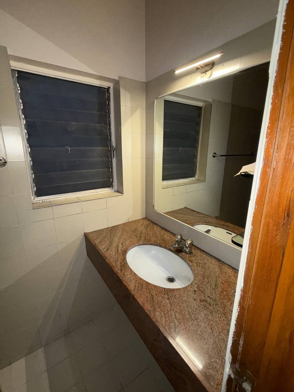 240d8273-0f97-4538-9796-0a35b9f69616