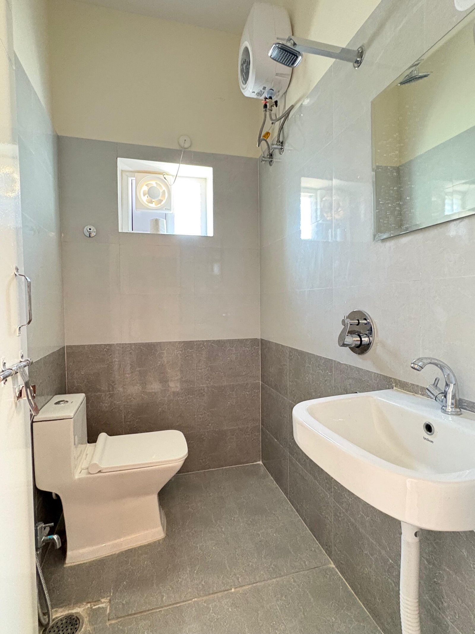 8b22af21-2eb8-44ae-b2b5-8b55470e2106