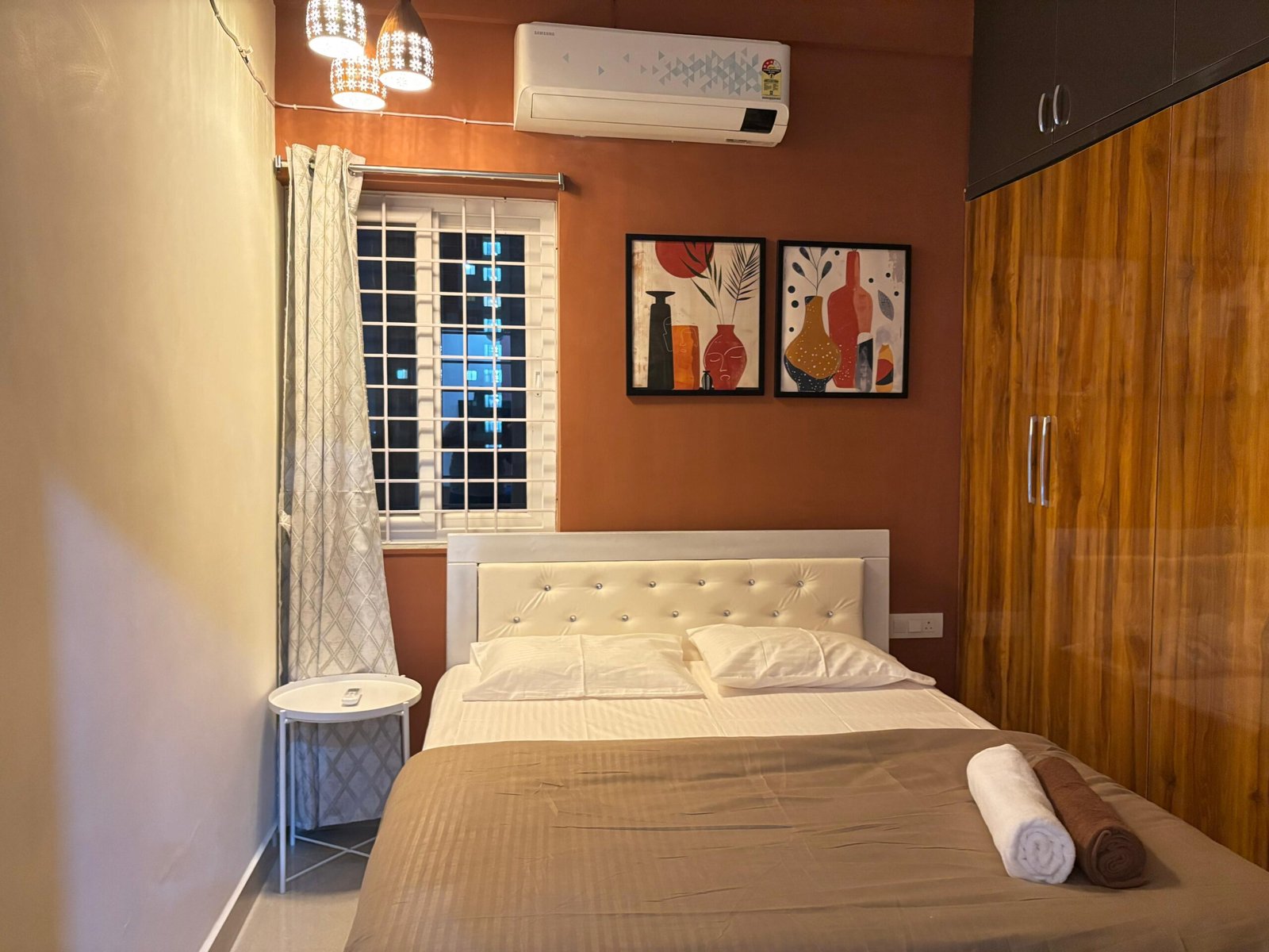 8fccdc07-5846-4328-8376-4db1741940a1