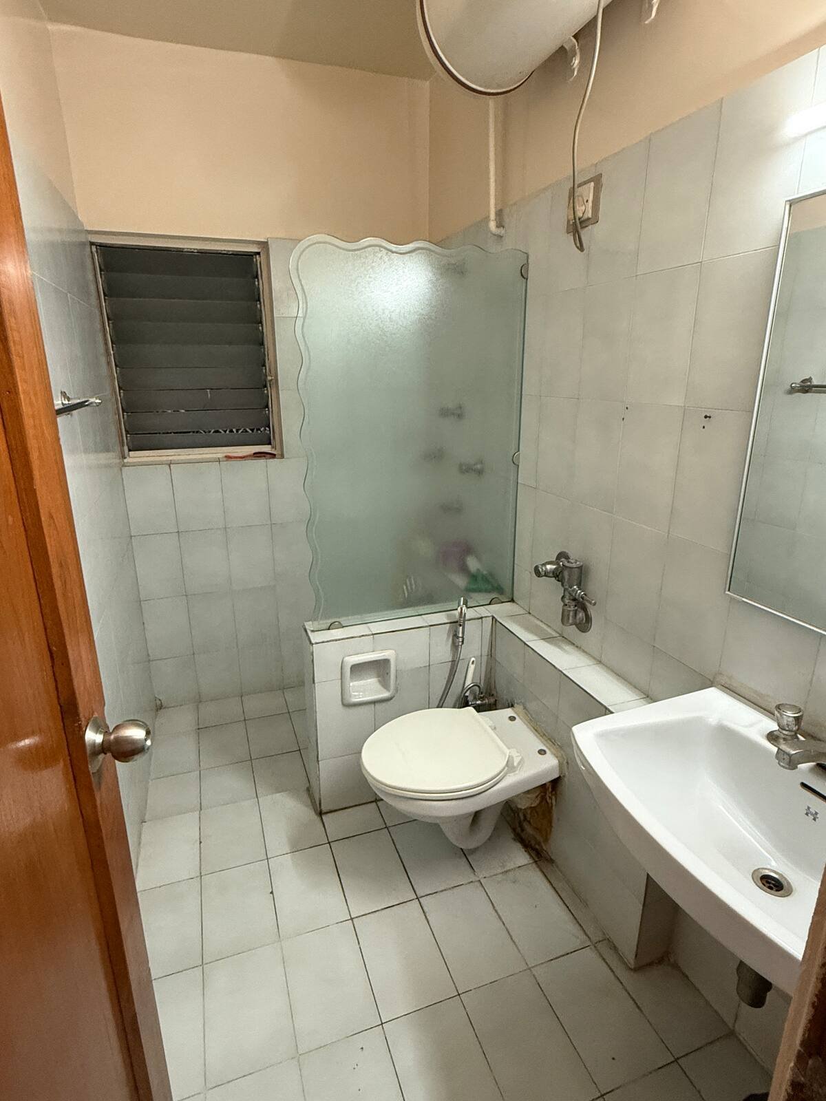 97b76ee6-9063-4fd0-adde-874d9c78f103