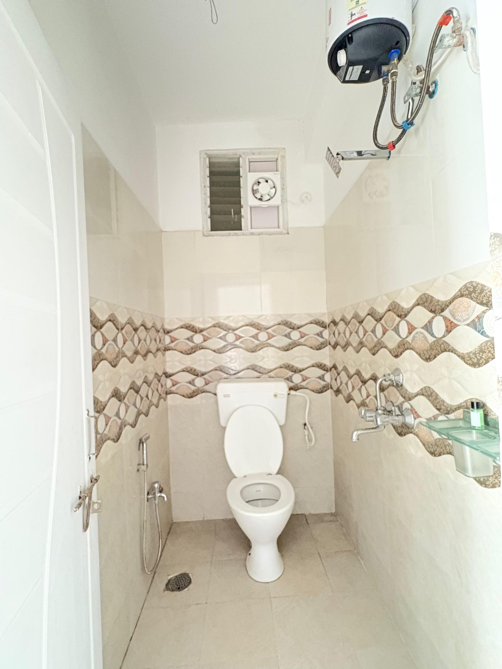 WhatsApp Image 2025-08-01 at 11.45.08 (3)