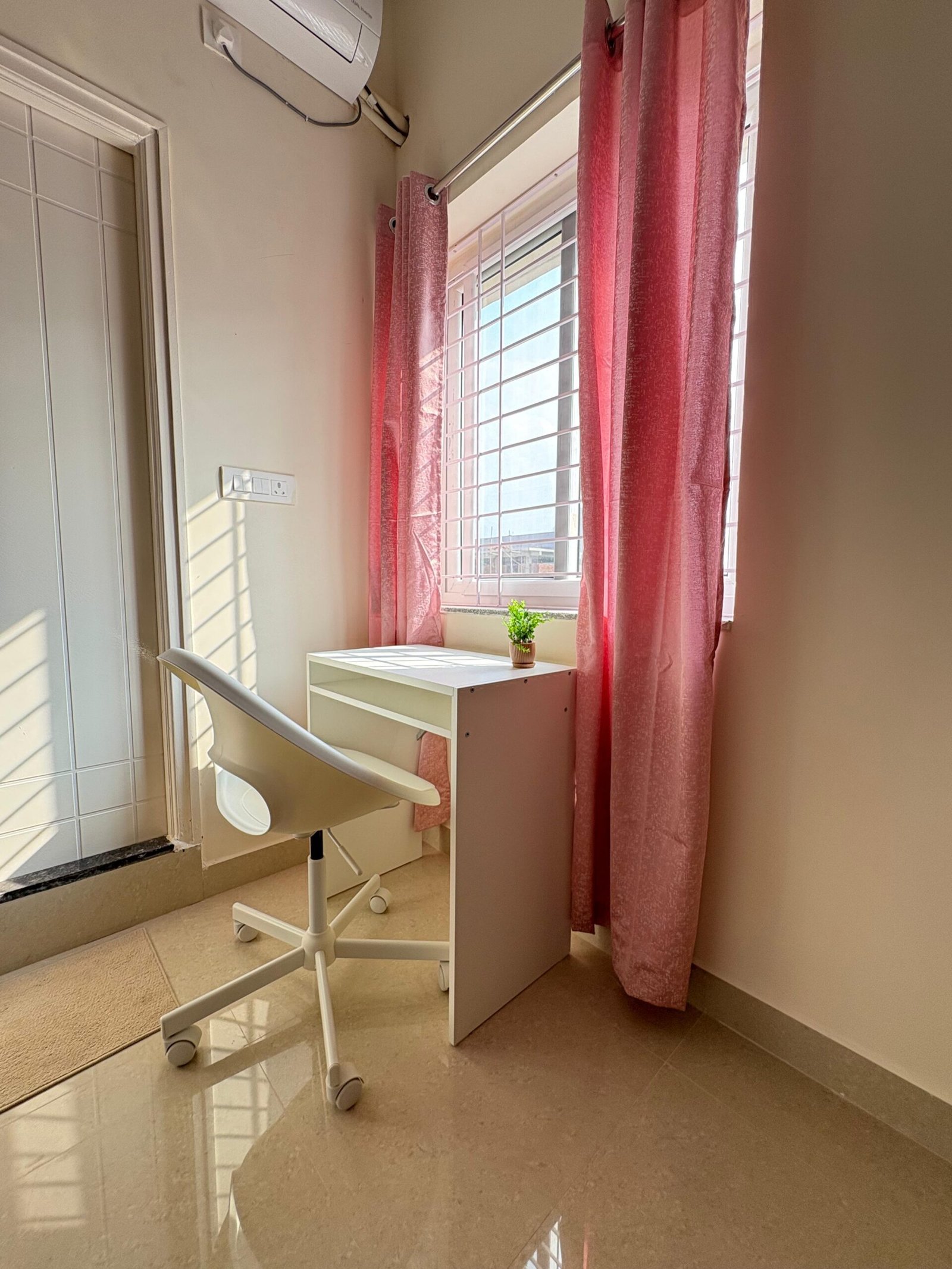 a34d324d-194b-43b6-b3b7-40c4702ee22a