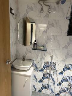 e8516d65-985b-4fd7-88e3-16739c47e745