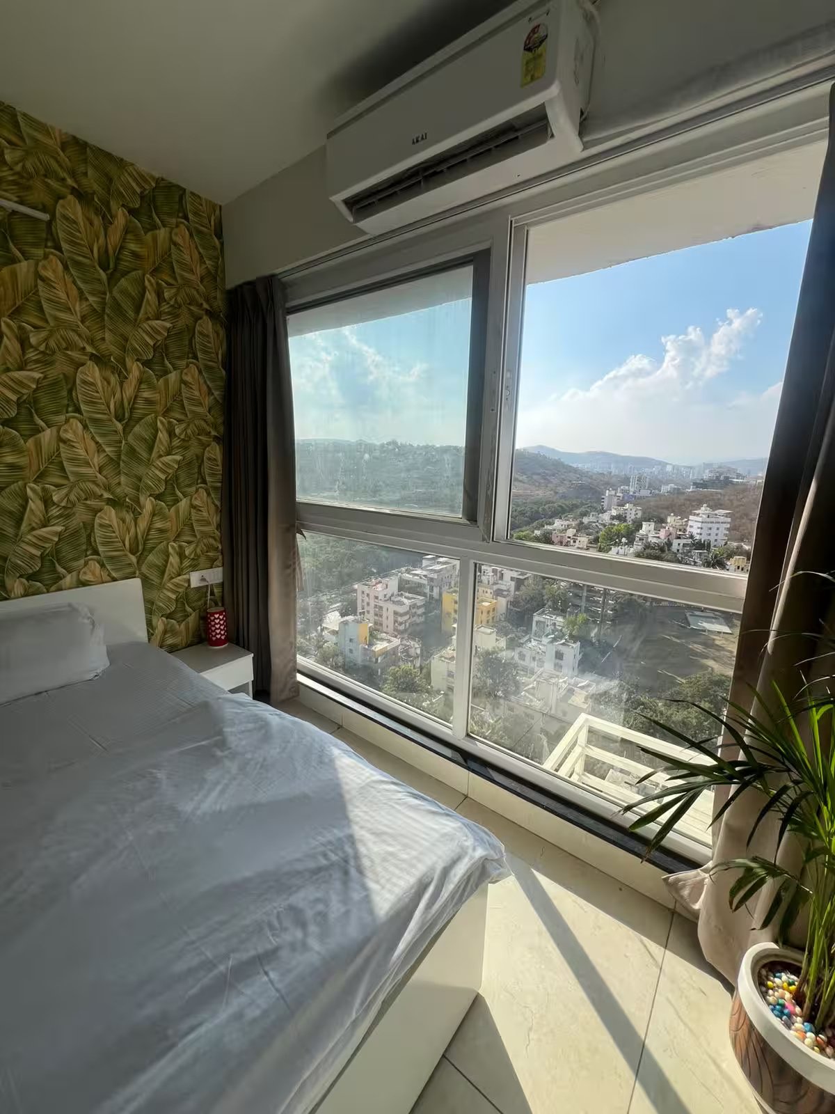 4f390bf7-2b25-4d97-8b3f-0599ad63285d