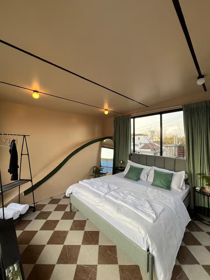 f94117d2-ccf4-472e-9ed3-4c6bec87f2ca