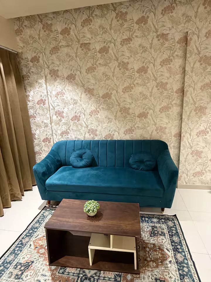 Blend 604 Pvt 1Bhk Apartment near Airport -2