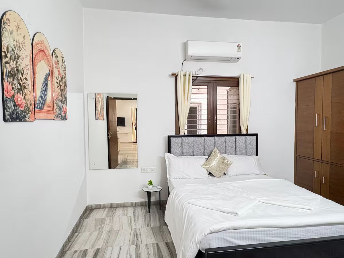 Numa House 3Bhk Pvt Apt near HitechMadhapur – 10