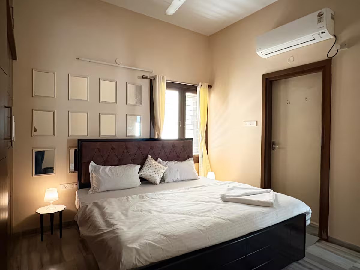 Numa House 3Bhk Pvt Apt near HitechMadhapur – 14