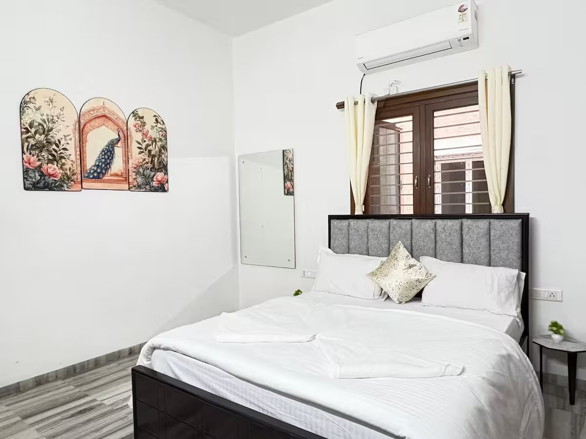 Numa House 3Bhk Pvt Apt near HitechMadhapur – 9