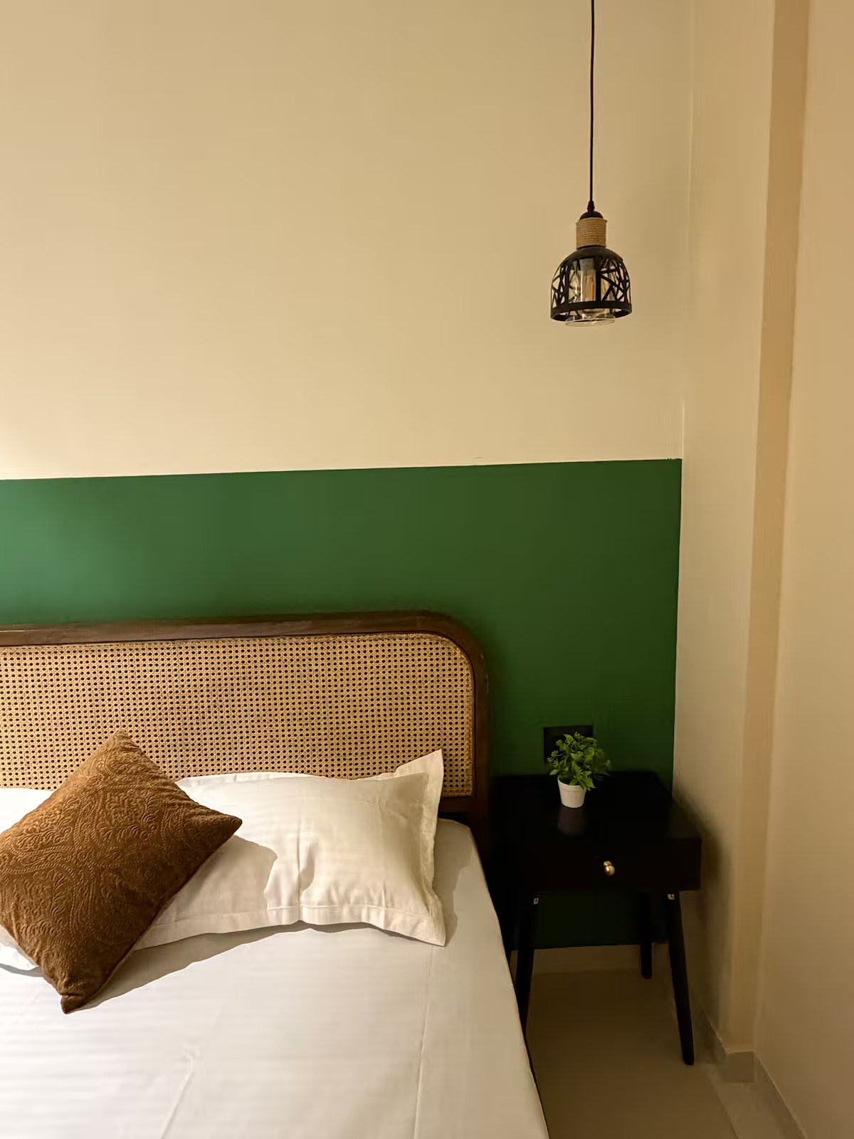 Serenity 601 1Bhk Pvt Apt near Atal Setu & NMIA – 19
