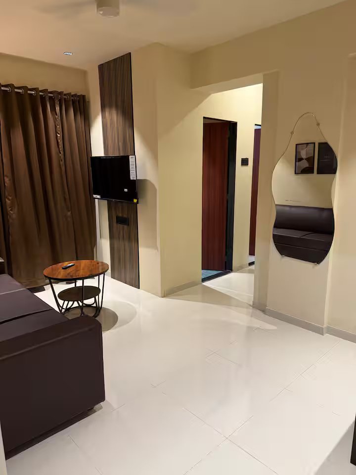 Serenity 601 1Bhk Pvt Apt near Atal Setu & NMIA – 4