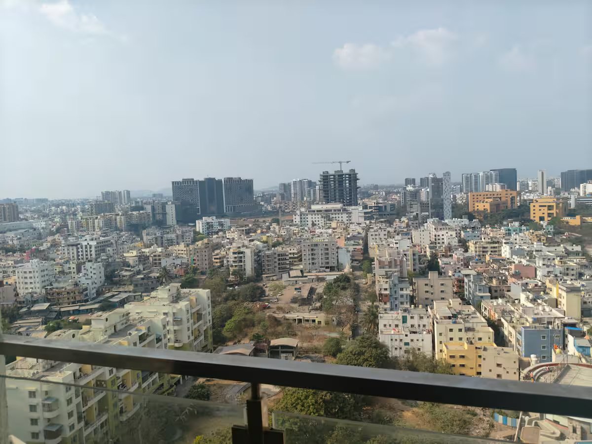 Skynest Cute 1Bhk Apt – 13