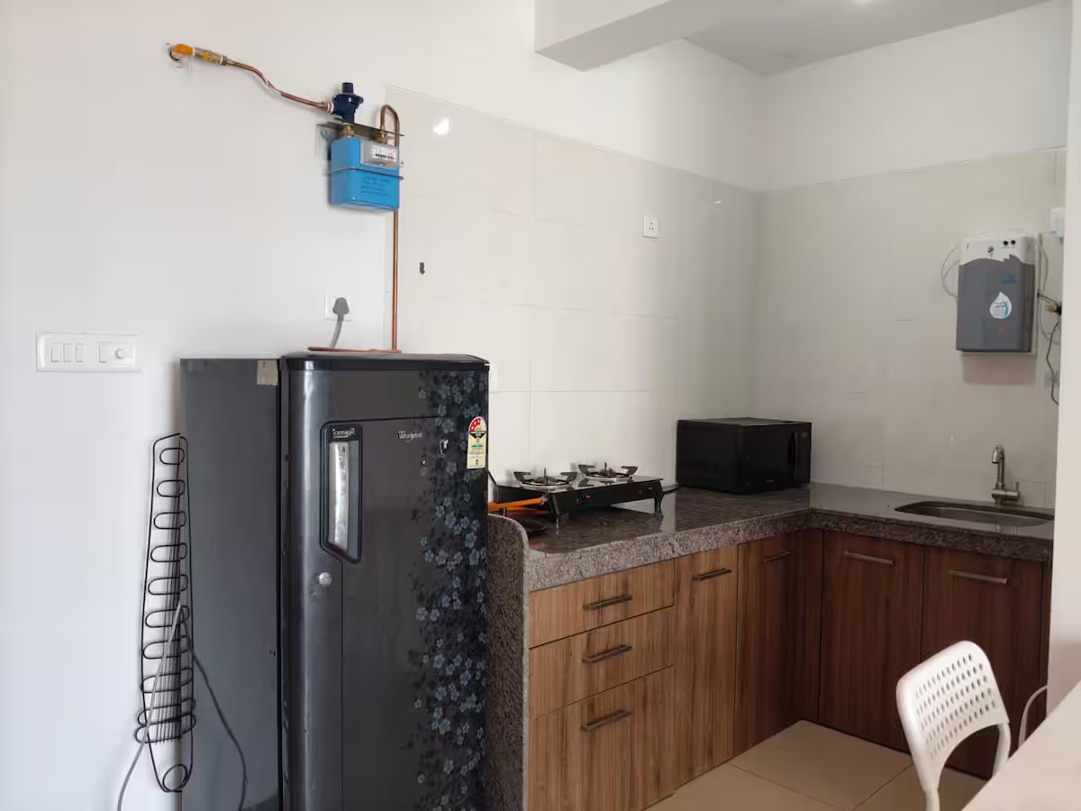 Skynest Cute 1Bhk Apt – 6