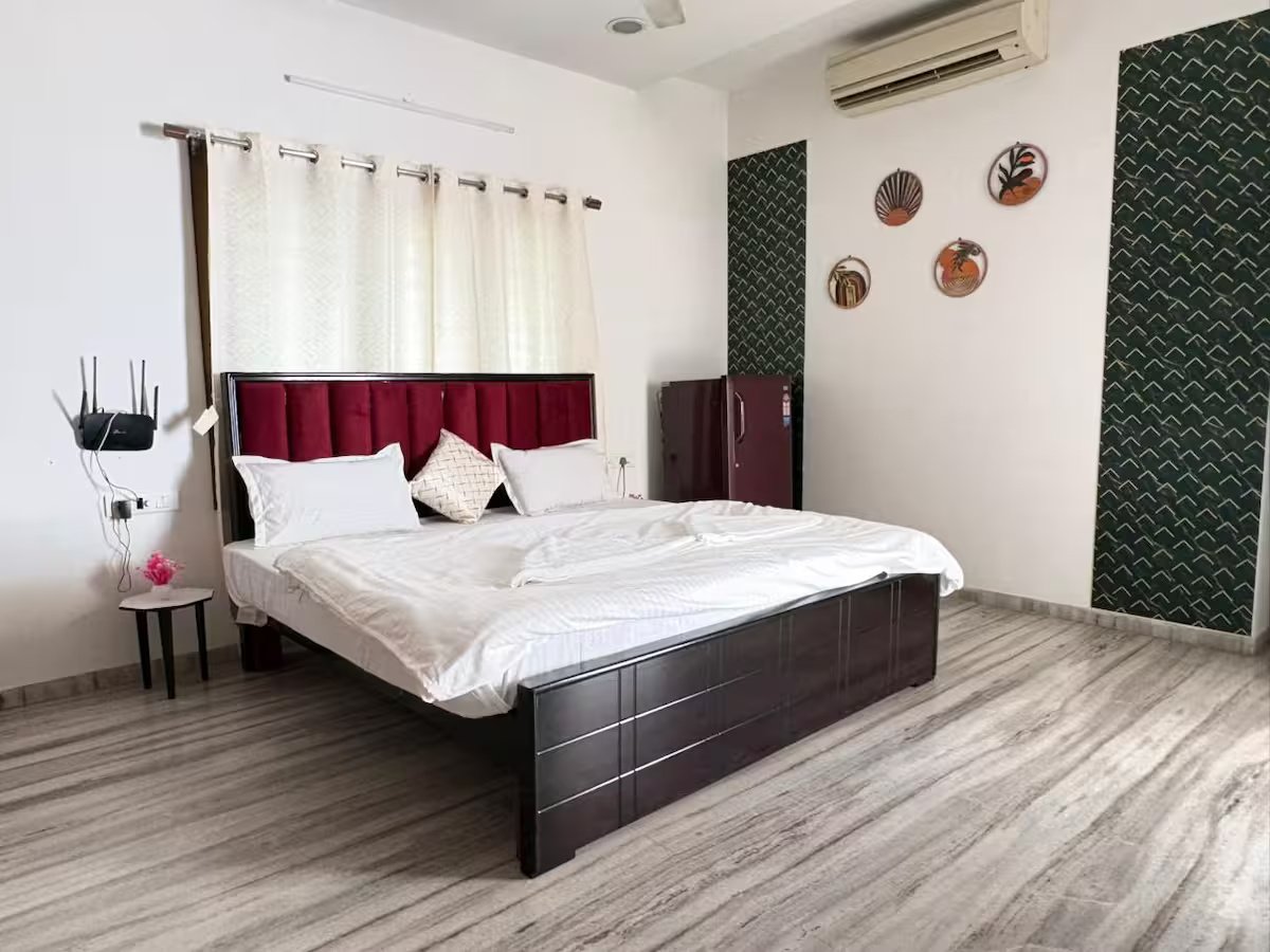 Veranda Private Terrace Getaway near Hitech – 7