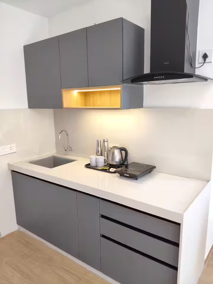 Ziva – Private Studio – 4