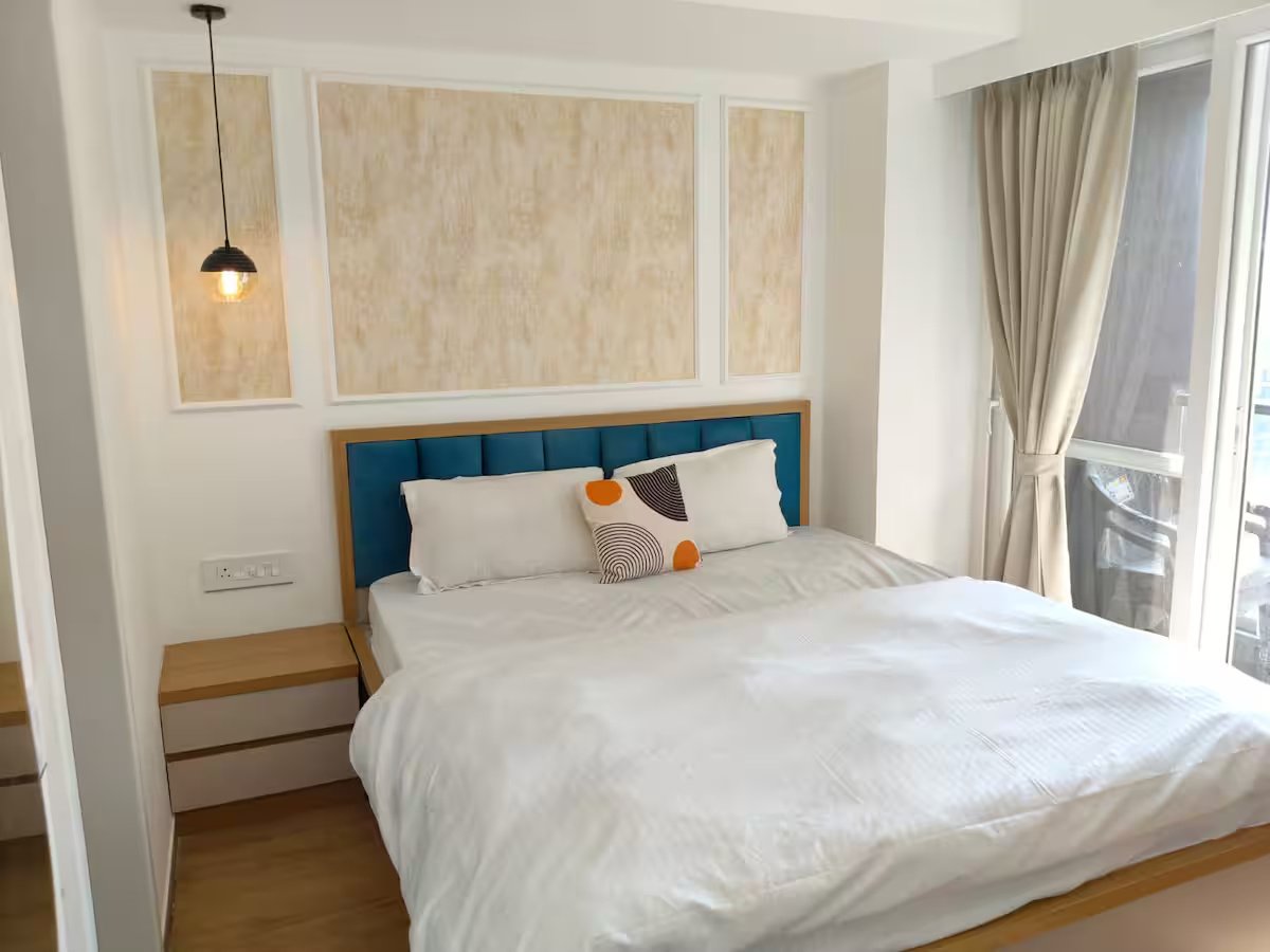 Ziva – Private Studio – 6